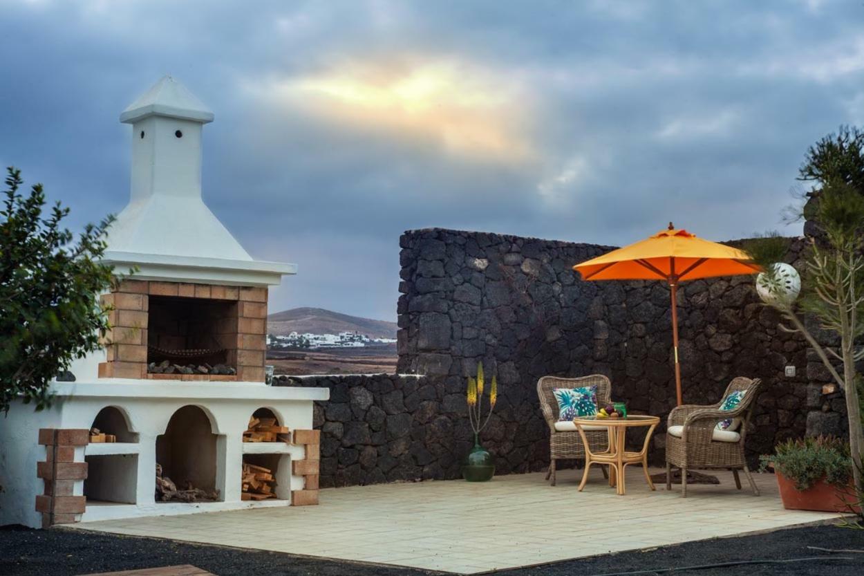 Los Lirios Rural - Adults Only 3* Tías
